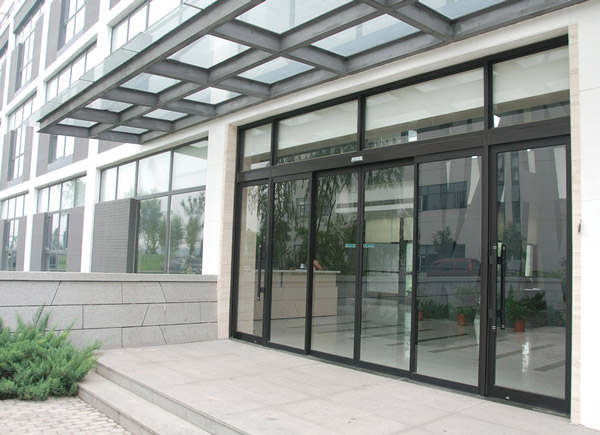 自動門的傳感器要怎么選